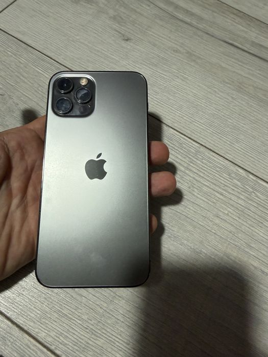 Vand Iphone 12 pro