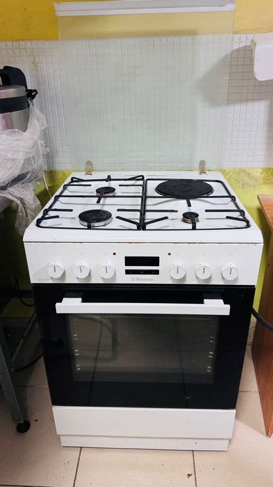 Газовая плита Hansa