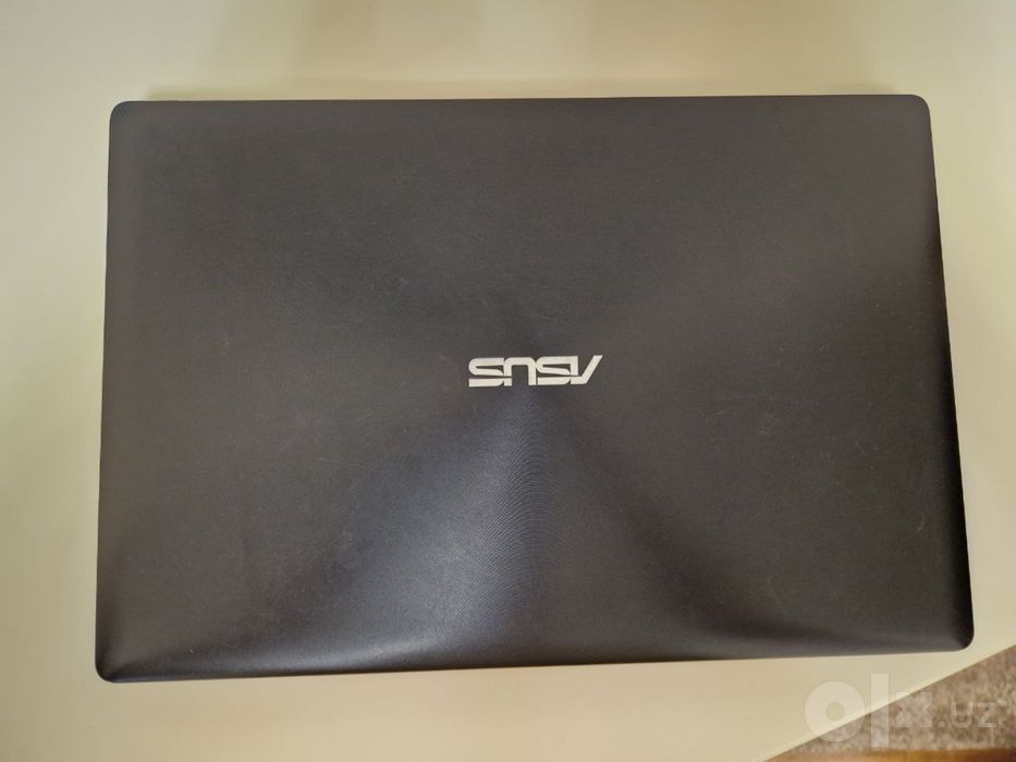 Ноутбук ASUS X553S