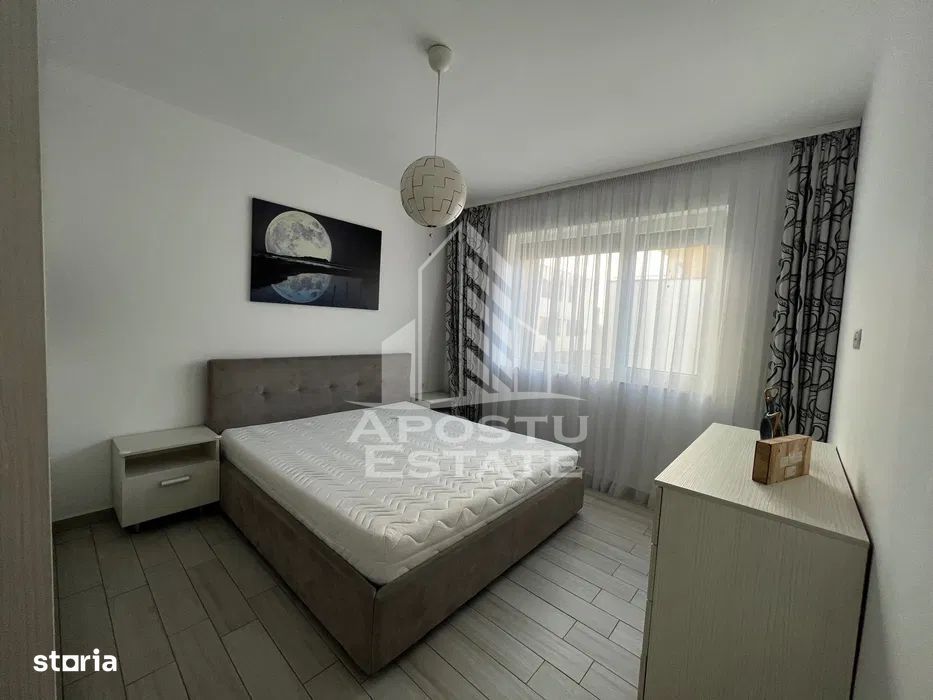 Apartament cu 3 camere, de inchiriat, Dumbravita, Loc de parcare