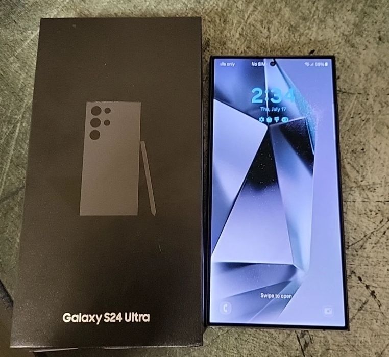 Samsung s24 Ultra, black, отличен