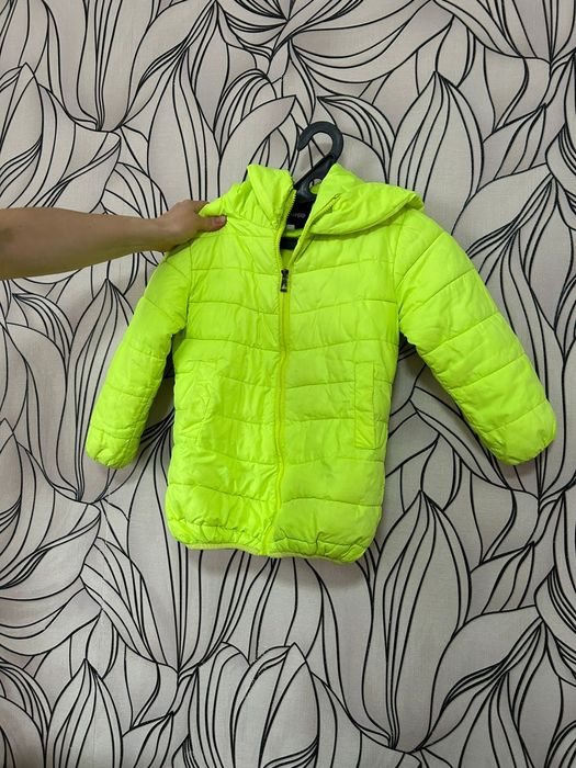 Детская куртка салатового света