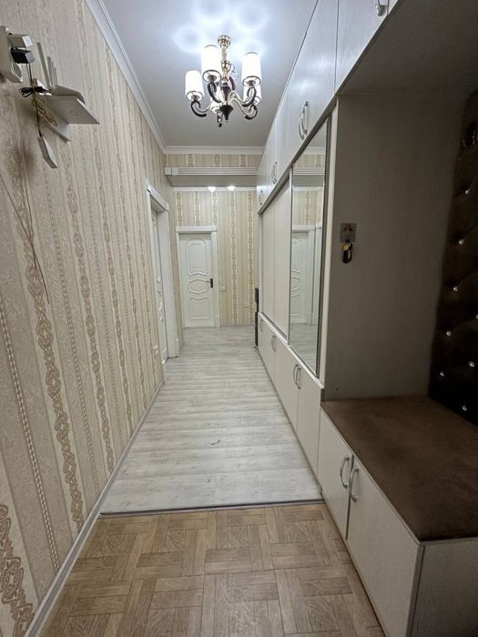 Green house 3 metro bekati 2 xona 82 kvmetr xamma jihozlari bn 4 etaj