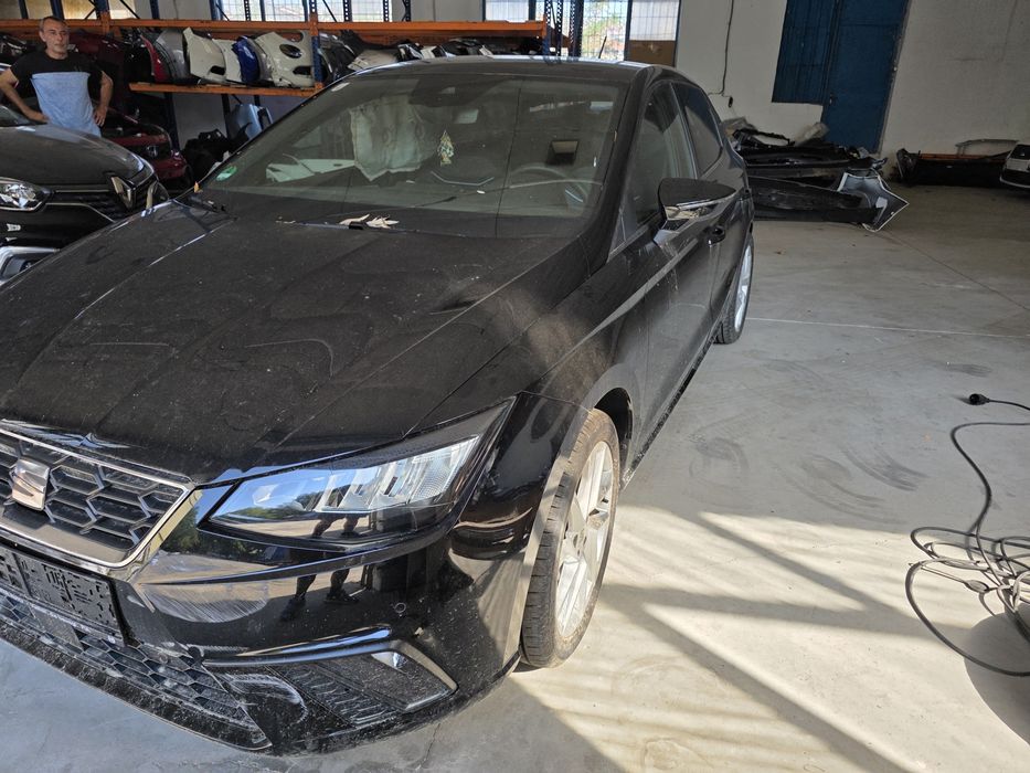 Seat Ibiza FR 1.0 tsi facelift 2025 НА ЧАСТИ