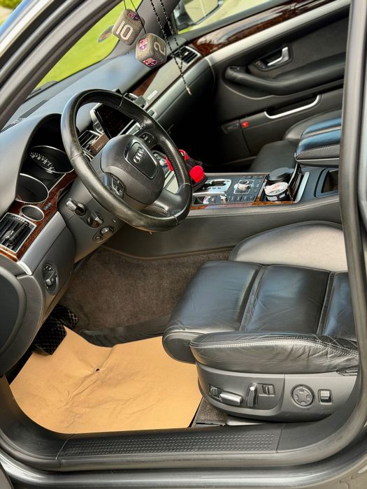 Audi A8 D3 paket de S8