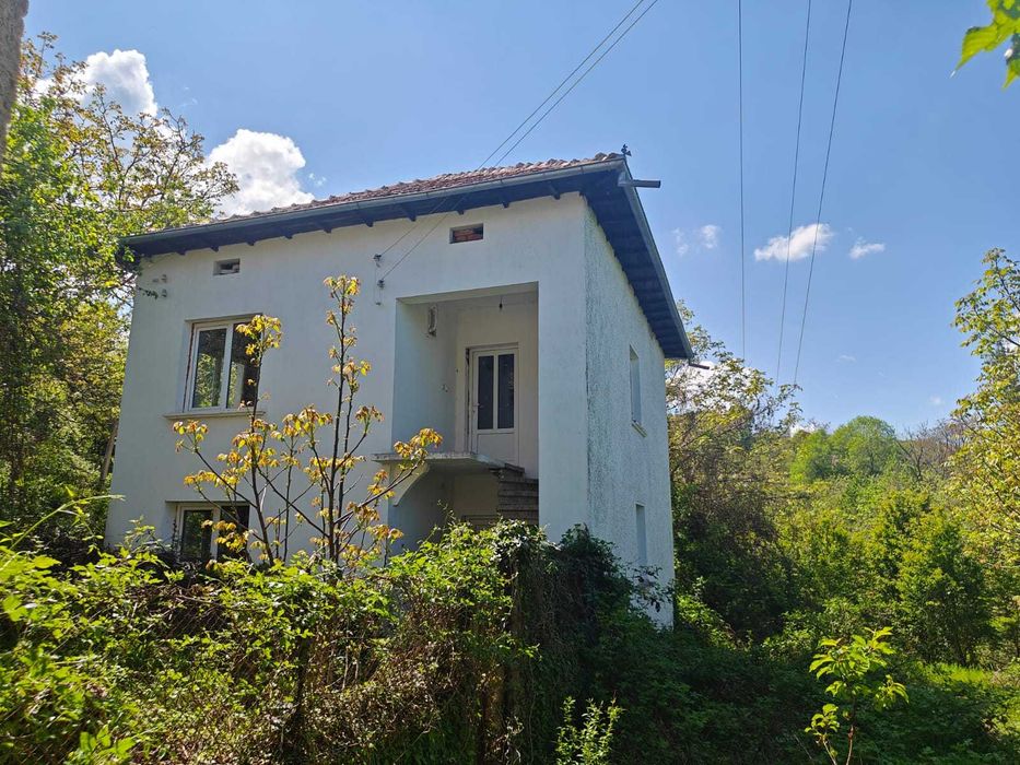 Продава се Къща в с. Голяма Брестница, Област Ловеч - 216 кв.м за 116 €/кв.м - Снимка #5