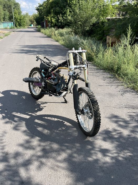Продам эндуро 300кую