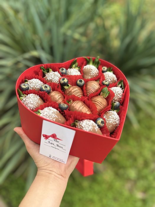 Клубника в шоколаде, подарки, shokoladli klubnika, sovg’a