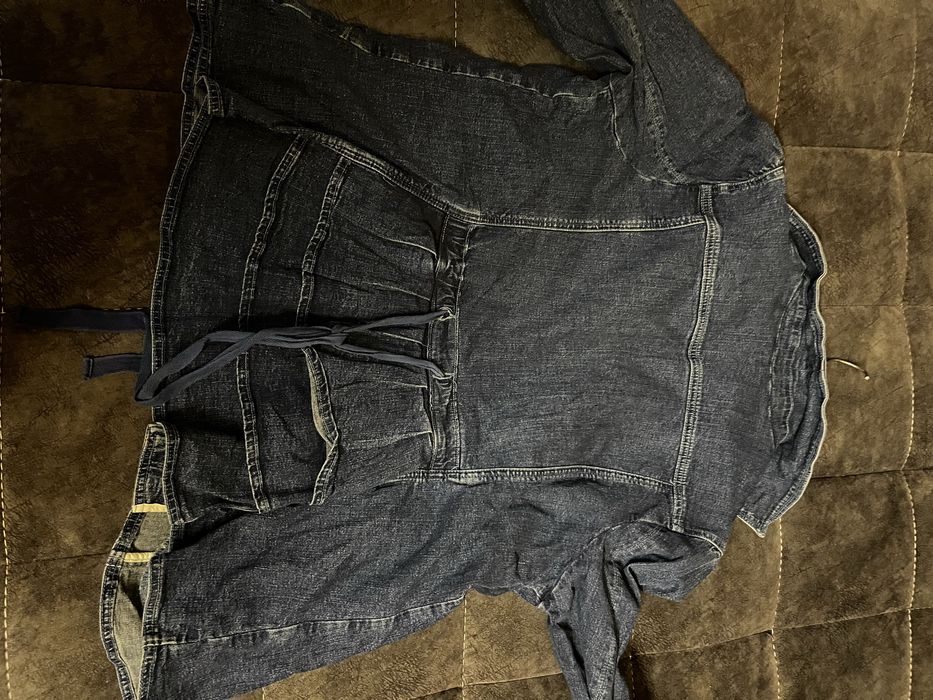 Женская джинсовая куртка на весну