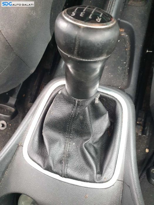 Nuca Maneta Schimbator Viteze Cutie Manuala 5 Trepte Volkswagen Polo 6R 2009 - 2016