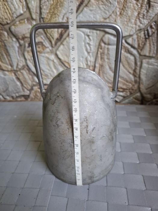 Метална камбана.