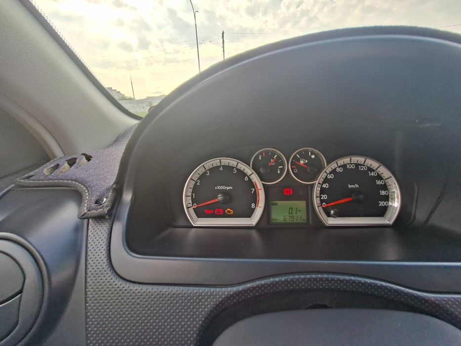 Chevrolet nexia 3