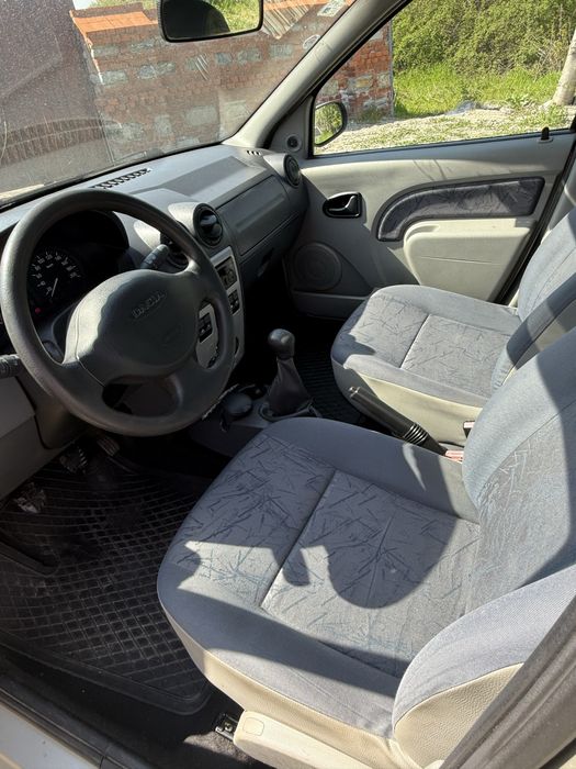 Logan 1.6 MPI 2005  59000km