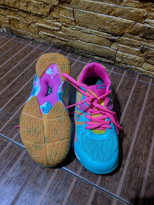 Волейбольные кросовки