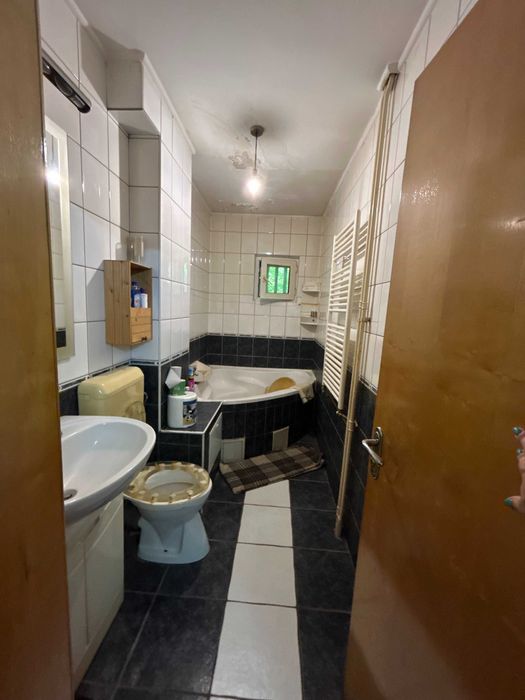 2 camere, etaj 1, zonă excelentă Secuilor-Brâncoveanu, proprietar