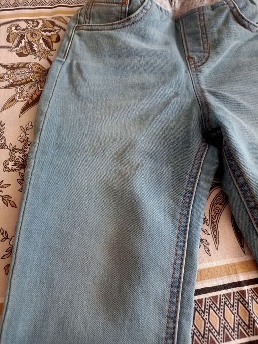 Продам новые джинсы