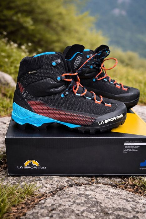 Туристически обувки La sportiva