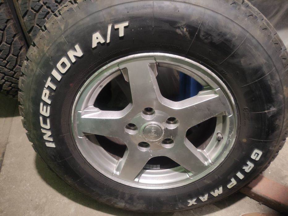 4 бр нови гуми 245-75-17