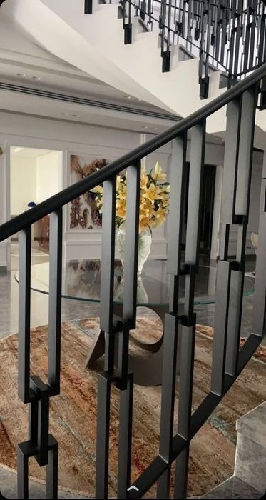 Перила на заказ премиум качества | Современный и классический дизайн