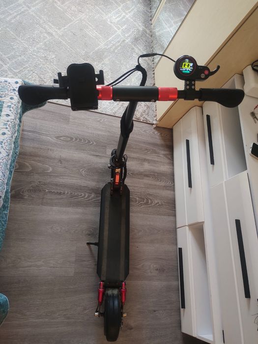 Продам Электросамокат Kugoo X1