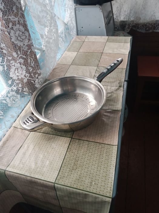 Сковорода стальная.