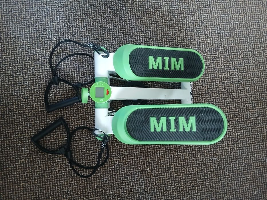 Vând stepper cu corzi