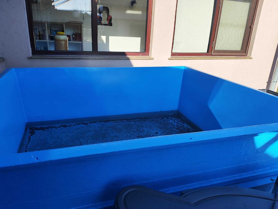 Bazin din fibra pentru depozitat peste