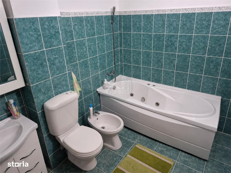 Apartament 3 camere decomandat 2 bai parcare subterana zona Terezian