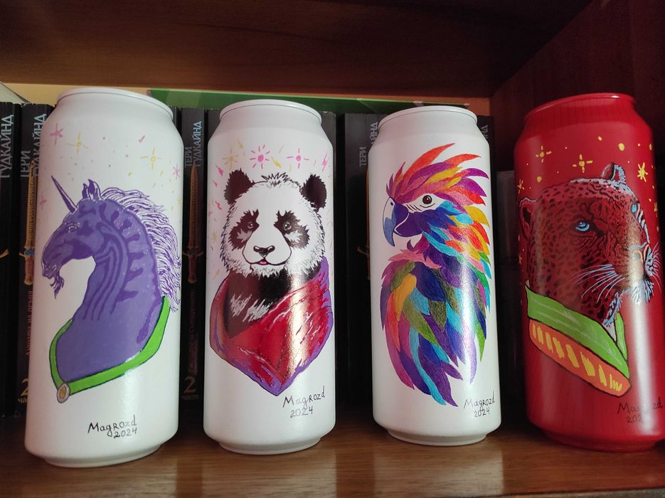 Топ Подарък -Ръчно Рисувани Бирени Кенчета