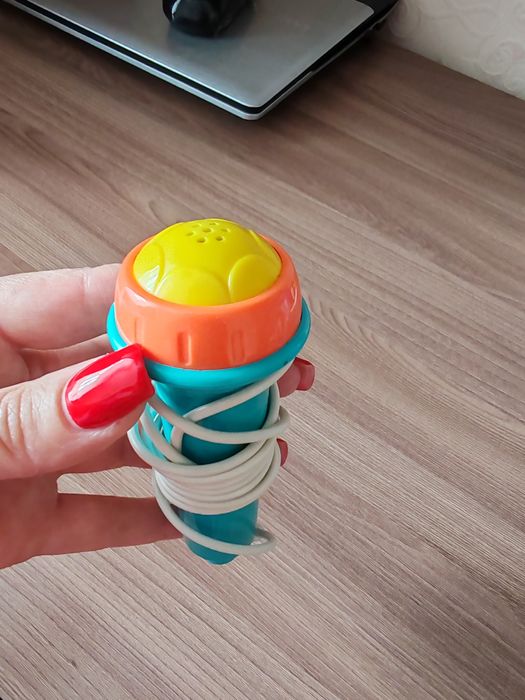 Детское пианино с микрофоном