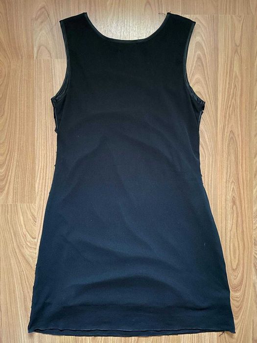 Vand pachet de 3 rochii de vara pentru fete