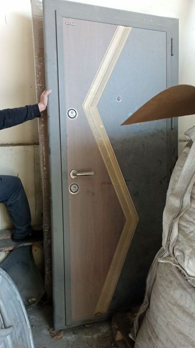 Дверь входная железная+ мдф