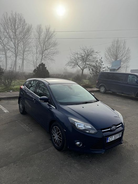 Ford Focus 2013  3300 Euro