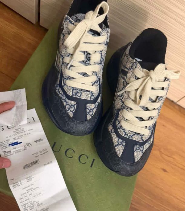 Adidasi casual comozi si moderni