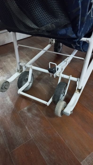 Санки на колёсиках