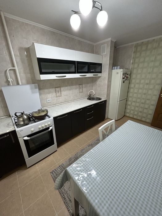 3 к.кв в 11 мкр.