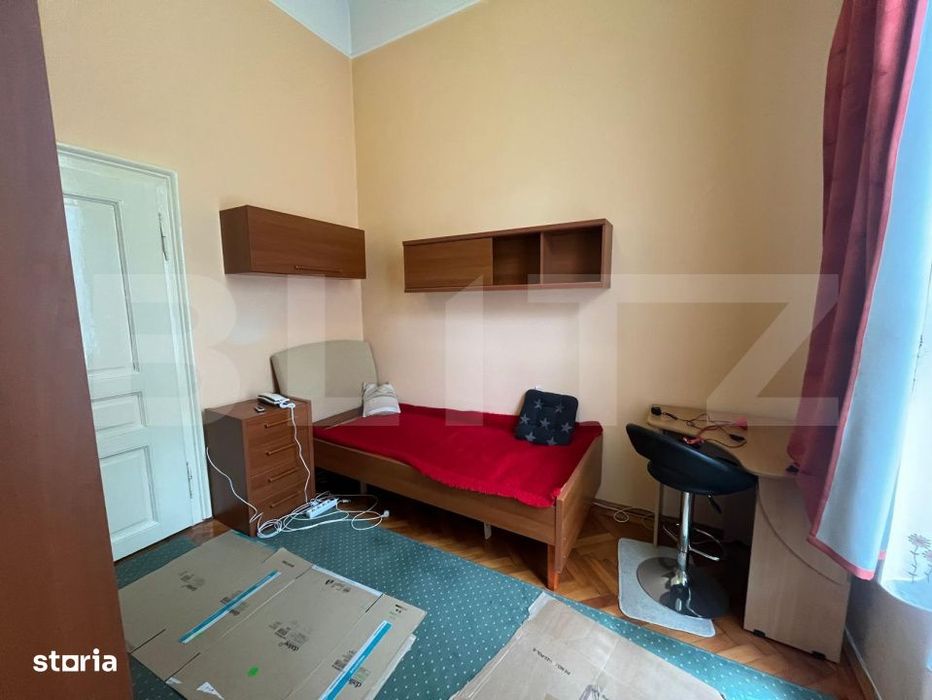 Casa de vanzare, 63 mp, strada Republicii, zona Centrala