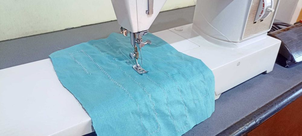 Masina de cusut Singer 760