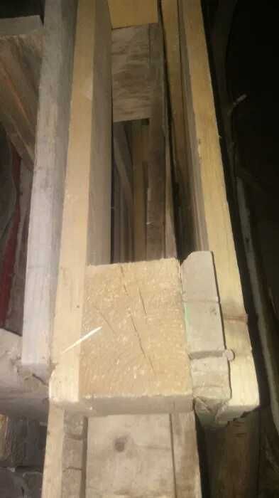 Продам дрова дешево  3 куба  (для бани)