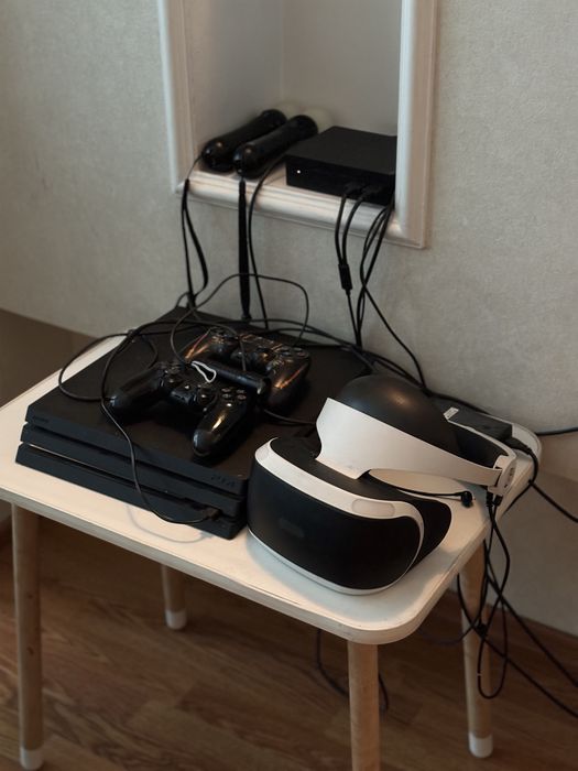 Playstation 4 Pro(PS4)