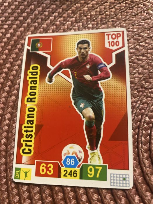 Cartonașe fifa. 7 cartonașe