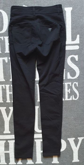 Blugi negrii Guess 28