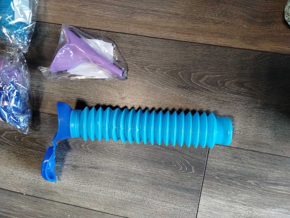 Тоалет.Индивидуален ,за пътуващи ,за многократна употреба.