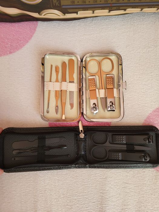 Trusa manichiura, Unghiera premium