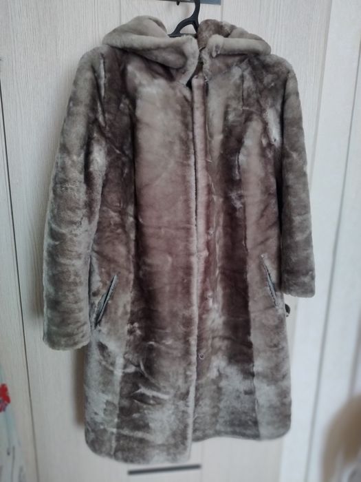 Продам шубы женские