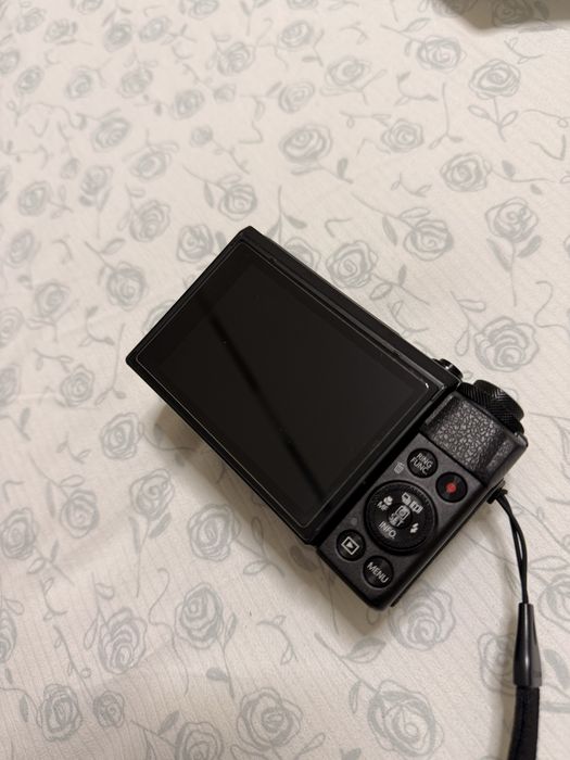 Canon g7x mark II