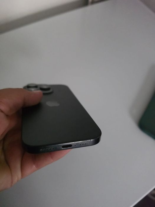 Vand iphone 16 pro