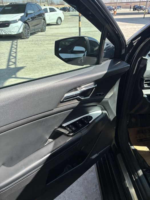 Kia Sportage Eng Fuli Sotiladi !!!