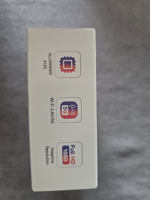 Адаптер за Андроид Ауто и Кар Плей