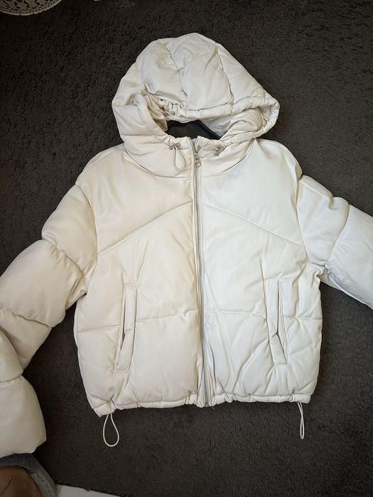 Яке от еко кожа на Bershka XS размер